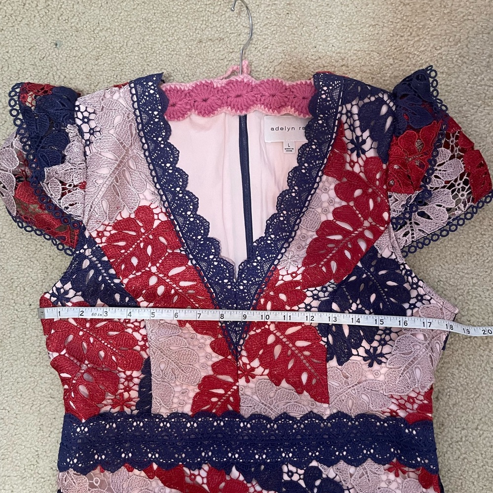Adelyn Rae Adeline Palm Lace Midi Dress Cap Sleeve Blue Red Tan sz large - Picture 4 of 6